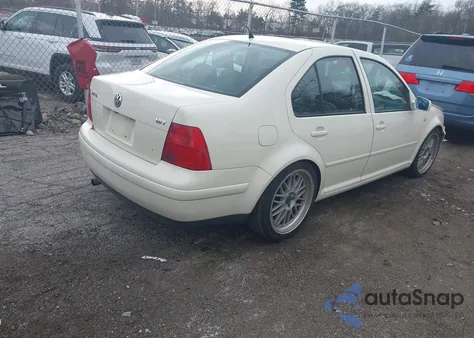 2000 Volkswagen Jetta Gls 1.8L Turbo из США, поврежденный, VIN 3VWSD29MXYM119212